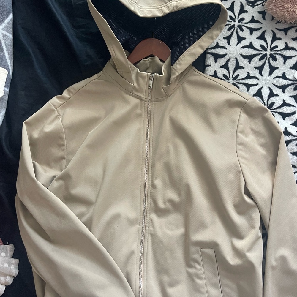 Zara Tan Lightweight Shirt Jacket with Stand-Up Collar